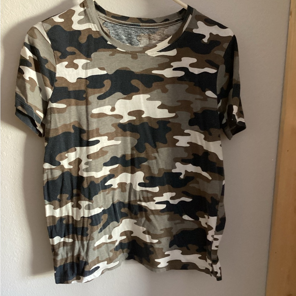 Eddie Bauer Woman’s Camo Short Sleeve Crew Neck Knit Graphic Tee Cotton Blend L